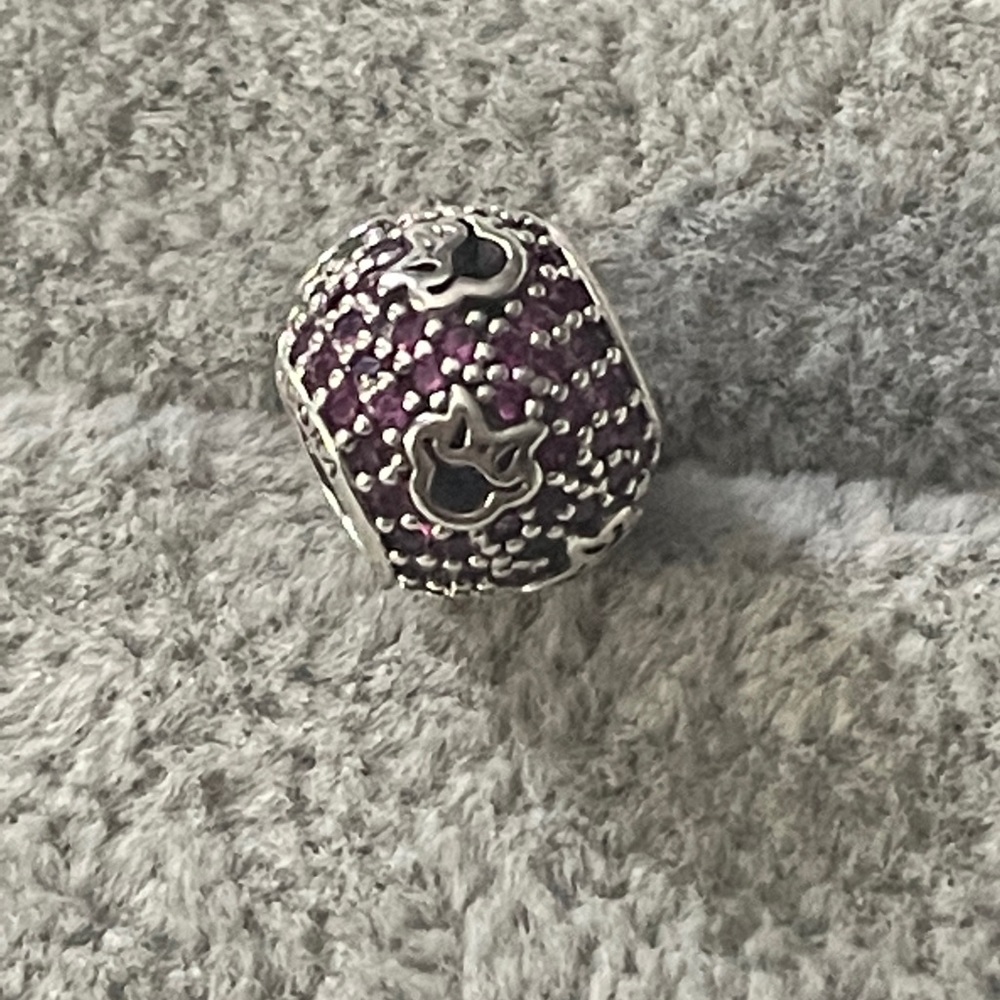 Minnie Mouse Silhouette Charm
